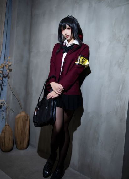 美女玻璃喷潮白浆_BD英语BD在线观看