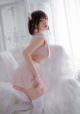 周妍希全身赤裸裸洗澡视频_字幕高清版在线播放
